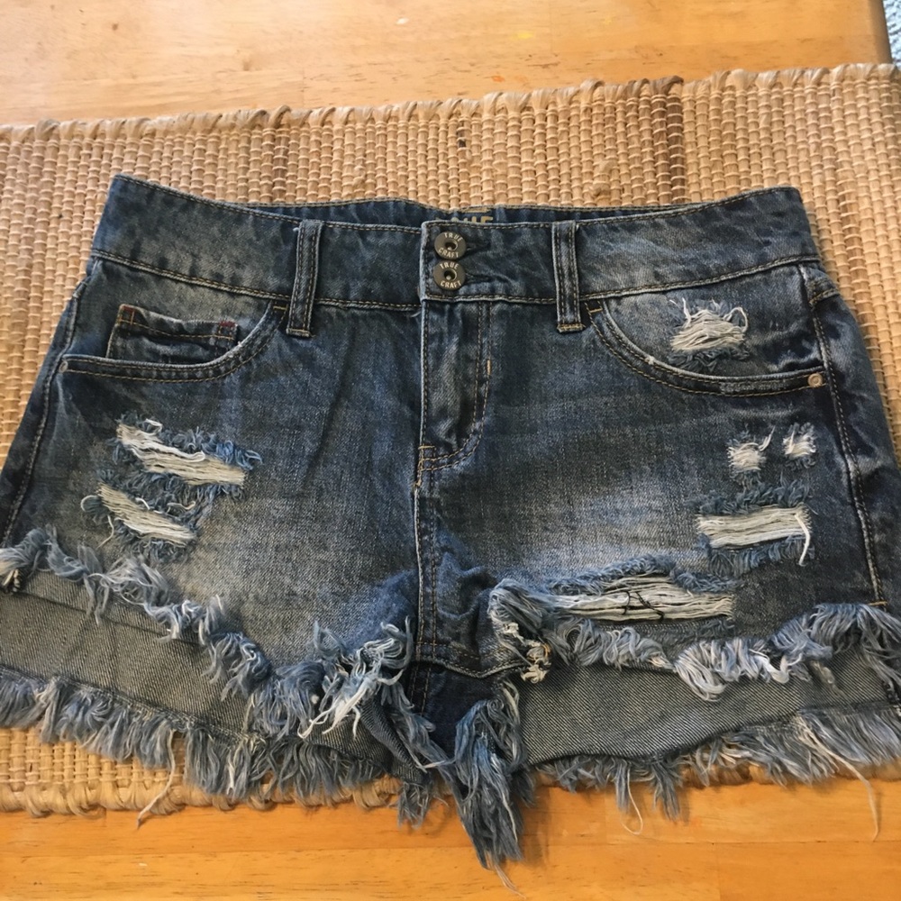 True craft size 3 Jean shorts